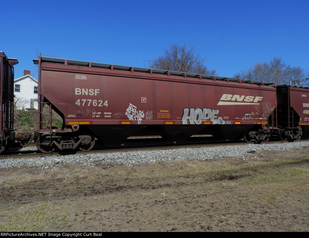 BNSF 477624